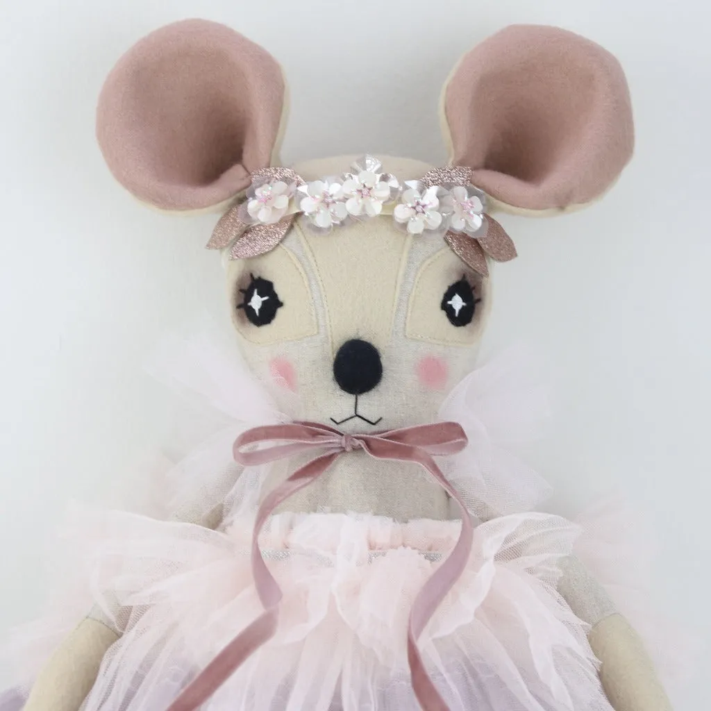 Macaron Ruffle Delphine Dormouse
