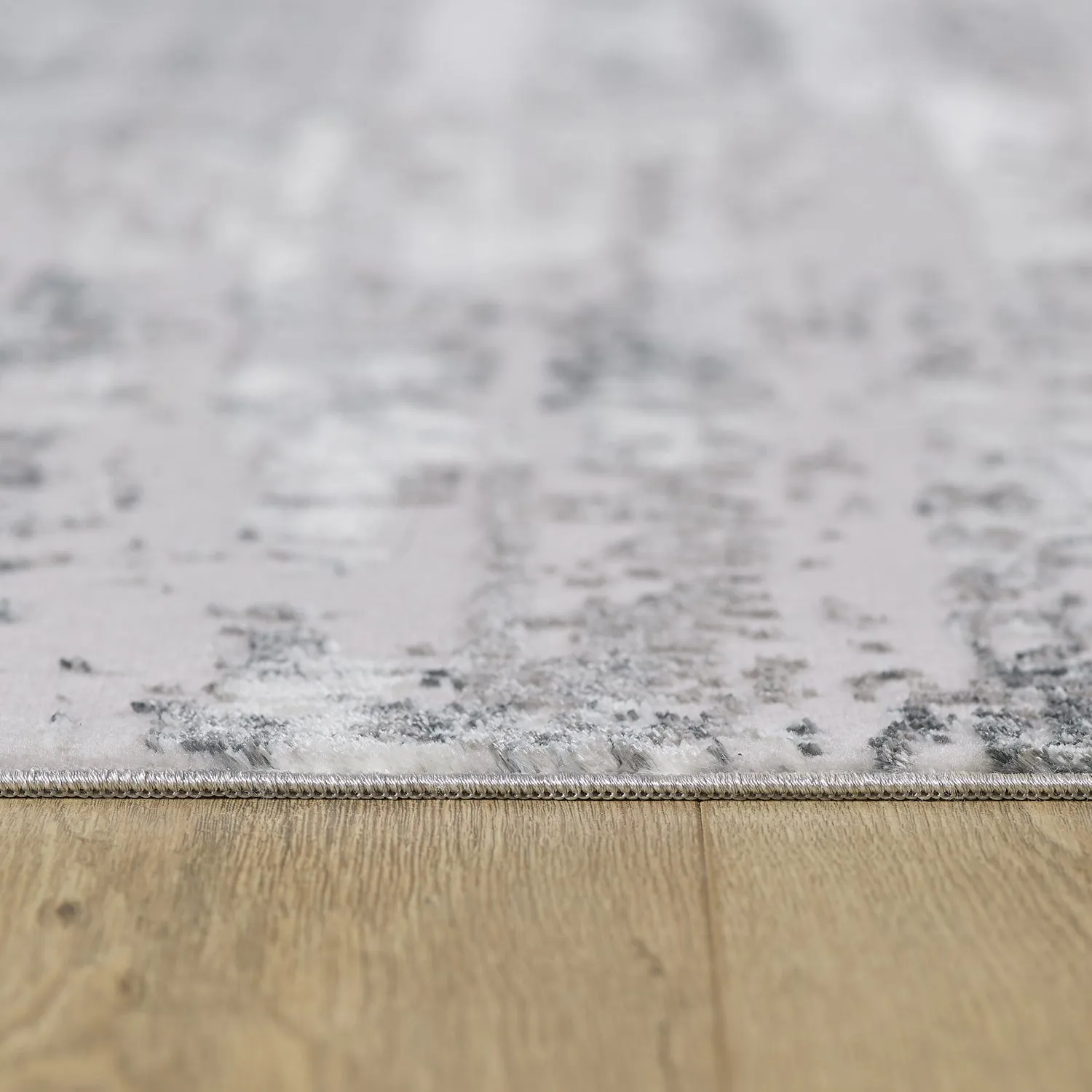 Milano Collection Manhattan Silver Woven Area Rug 7.8x10.5