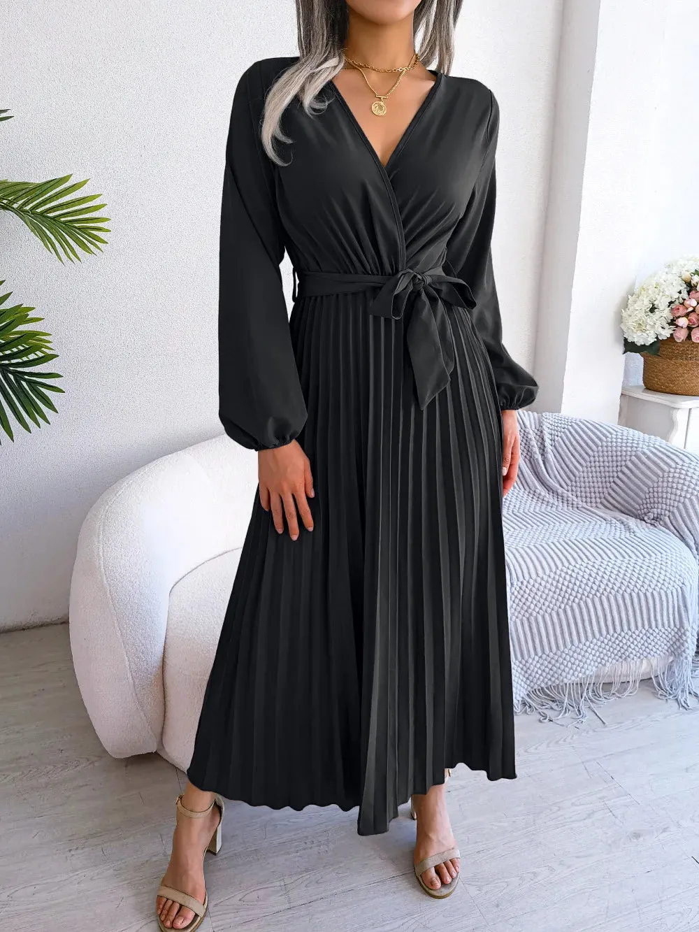 Temperament Dress Bohemian Ethnic Style Cross V-neck Pleated Skirt