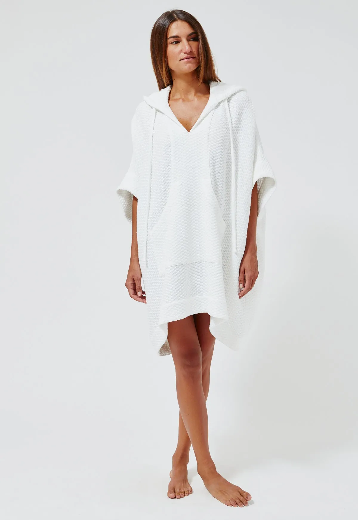 THE HOODED PONCHO in WHITE HONEYCOMB PIQUE