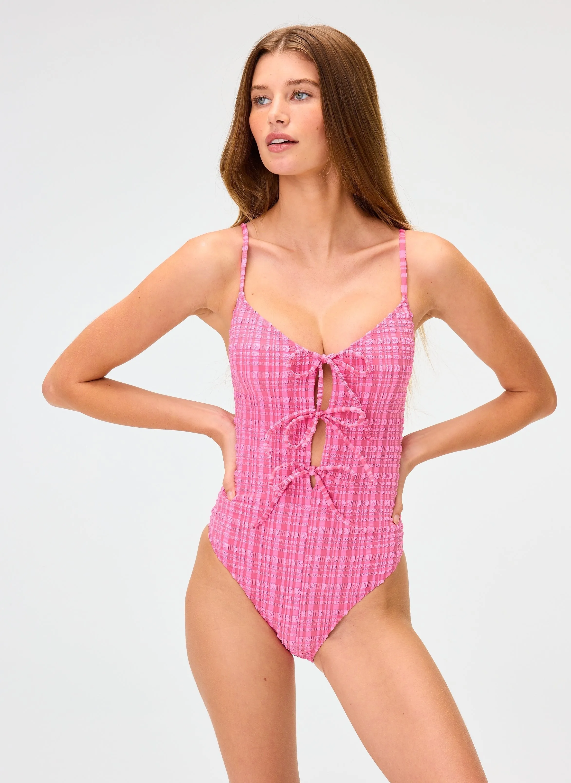 THE THREE TIE MAILLOT in FUCHSIA STRIPED SEERSUCKER